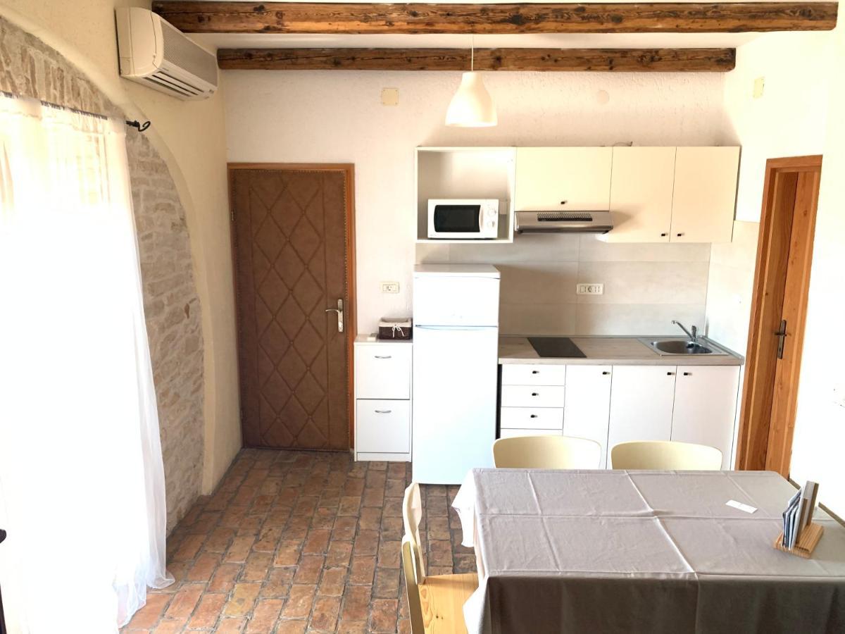 Apartments Ceh Ližnjan Kültér fotó